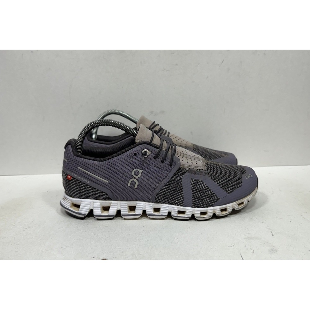 On Cloud 5 Womens Size 8.5 Running Shoes Shark Pebble Grey Purple